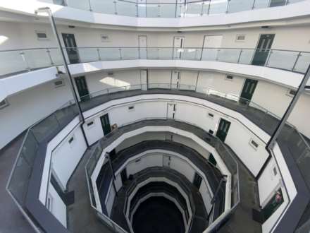 Phoenix Point, London  *** 3D FLOORPLAN * VIDEO AVAILABLE ***, Image 9