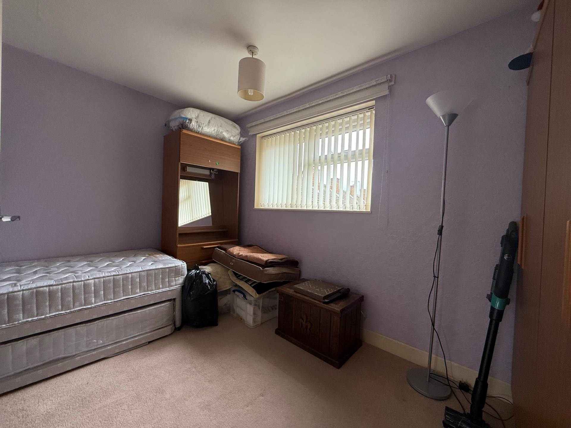 Crumpsall Street, London, Image 6