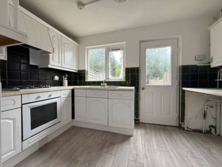Haldane Road, London  ** VIDEO & 3D FLOORPLAN AVAILABLE **, Image 5
