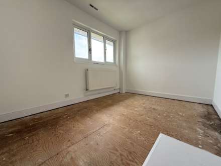Haldane Road, London  ** VIDEO & 3D FLOORPLAN AVAILABLE **, Image 7