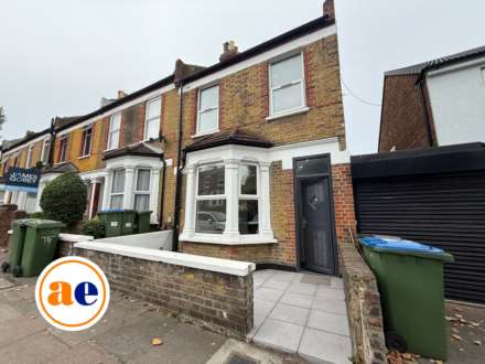 Basildon Road, London  ** VIDEO & 3D FLOORPLAN AVAILABLE **