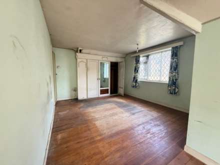 Woolwich Road, Upper Abbey Wood, London, Image 10
