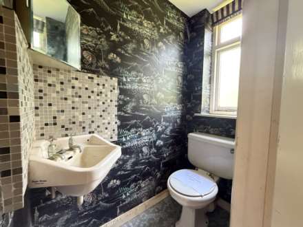 Woolwich Road, Upper Abbey Wood, London, Image 14