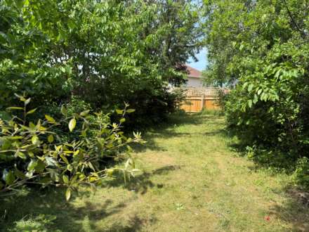 Woolwich Road, Upper Abbey Wood, London, Image 13