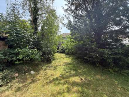Woolwich Road, Upper Abbey Wood, London, Image 14