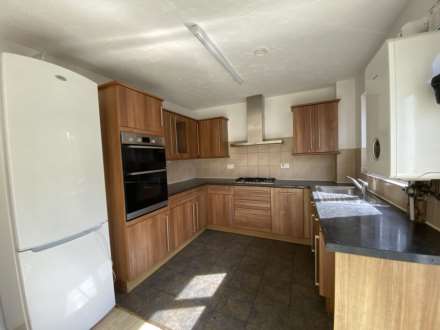 Carronade Place, Thamesmead West  ** VIDEO & 3D FLOORPLAN AVAILABLE **, Image 4