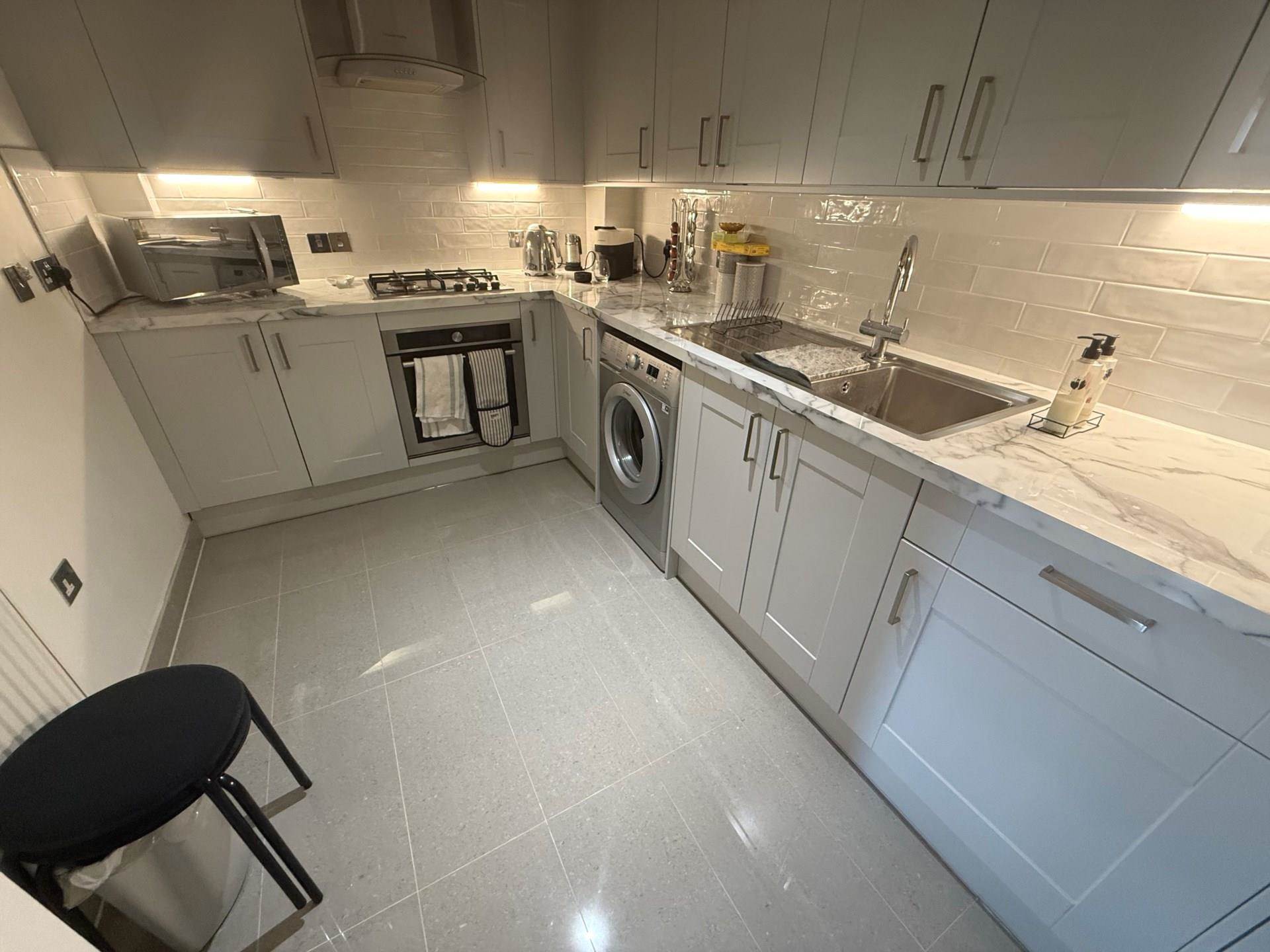 Merbury Road, London  ** VIDEO & 3D FLOORPLAN AVAILABLE **, Image 5