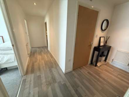 Merbury Road, London  ** VIDEO & 3D FLOORPLAN AVAILABLE **, Image 4