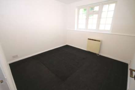 Grosvenor Road, Upper Belvedere  ** 3D FLOORPLAN AVAILABLE **, Image 8