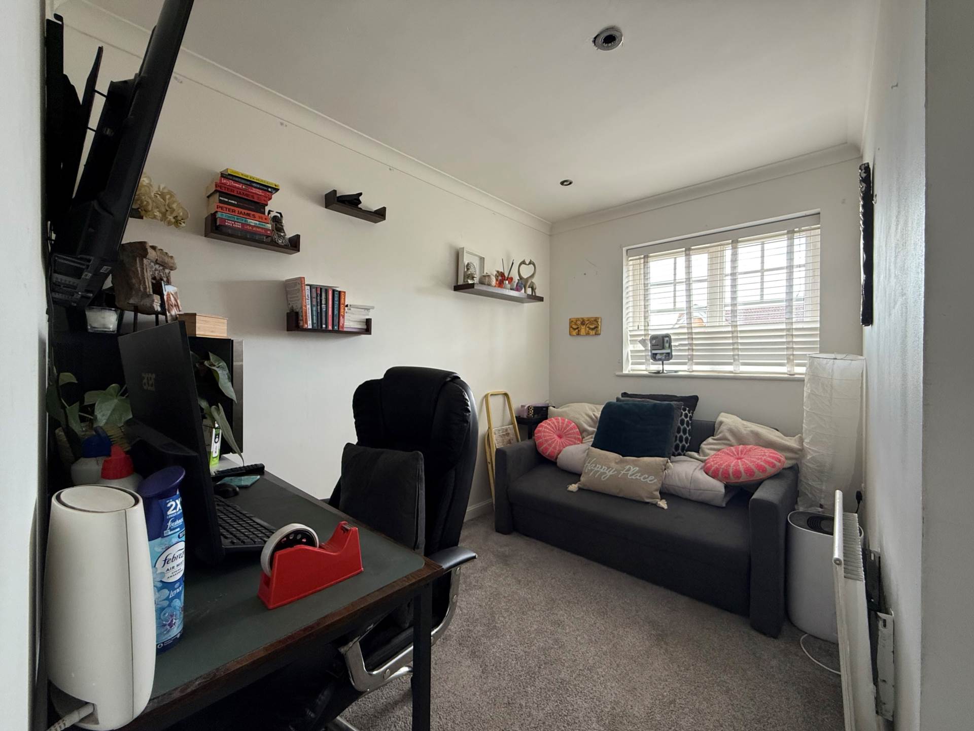 Greenhaven Drive, Thamesmead  ** VIDEO & 3D FLOORPLAN AVAILABLE **, Image 8