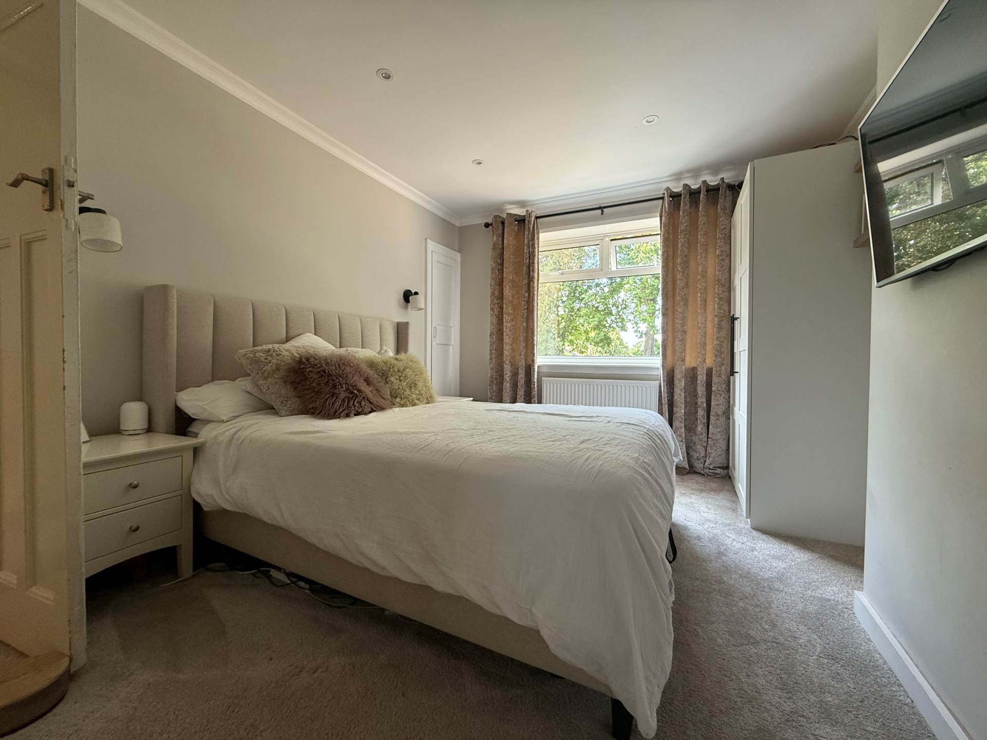 Woolwich Road, London  ** VIDEO & 3D FLOORPLAN AVAILABLE **, Image 7