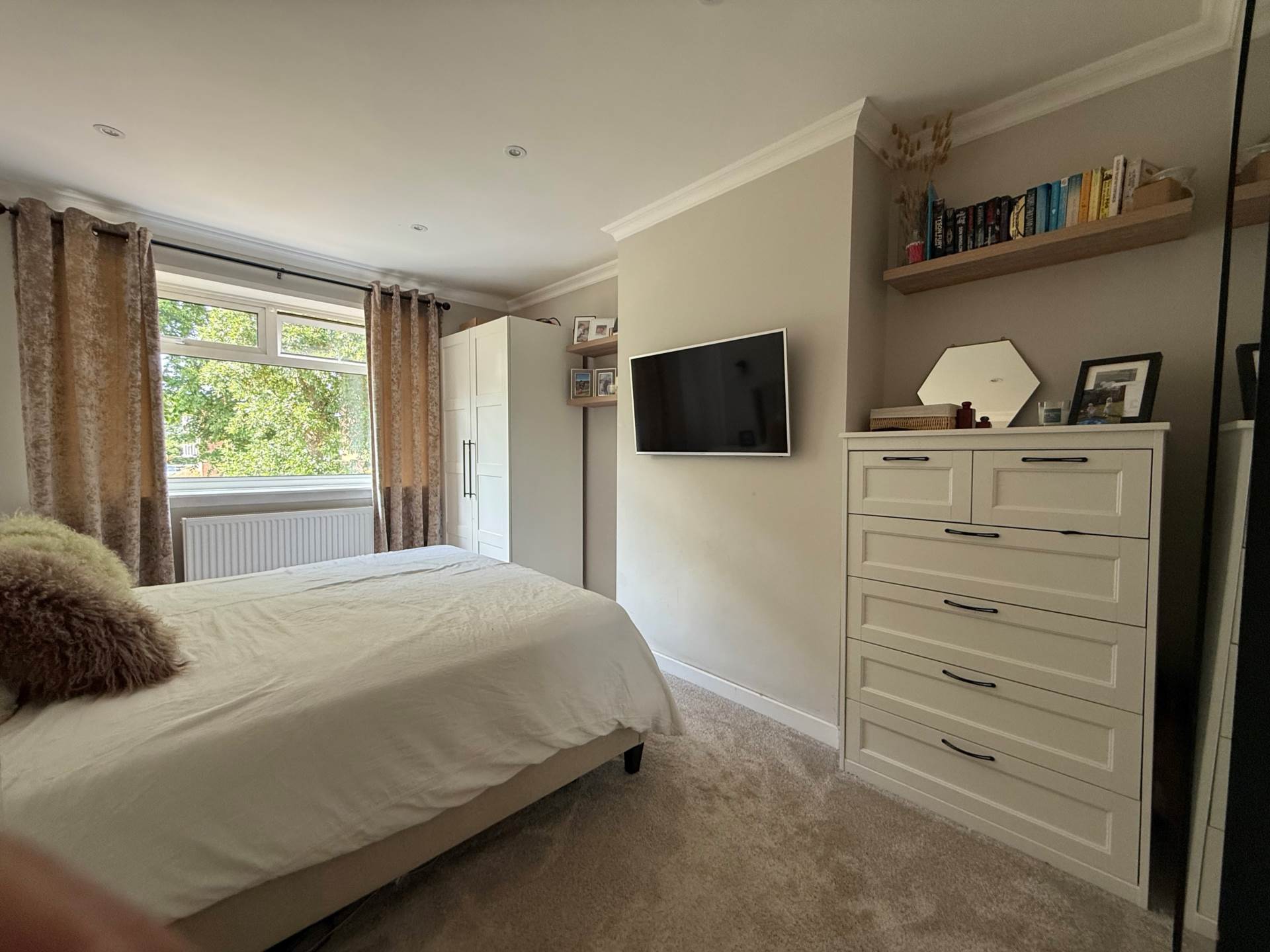 Woolwich Road, London  ** VIDEO & 3D FLOORPLAN AVAILABLE **, Image 8