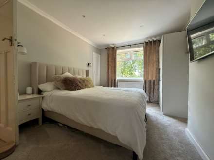 Woolwich Road, London  ** VIDEO & 3D FLOORPLAN AVAILABLE **, Image 7