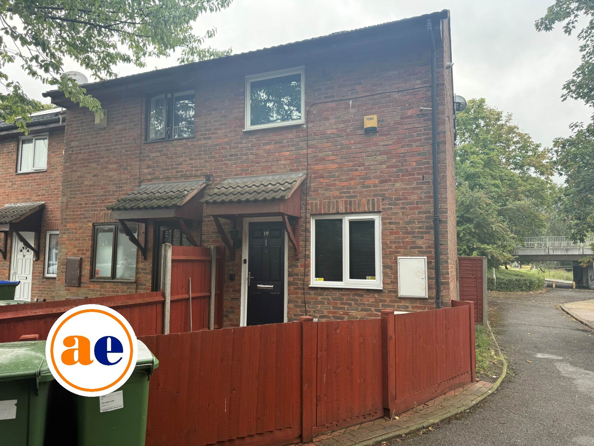 Walsham Close, London ** VIDEO & 3D FLOORPLAN AVAILABLE **, Image 1