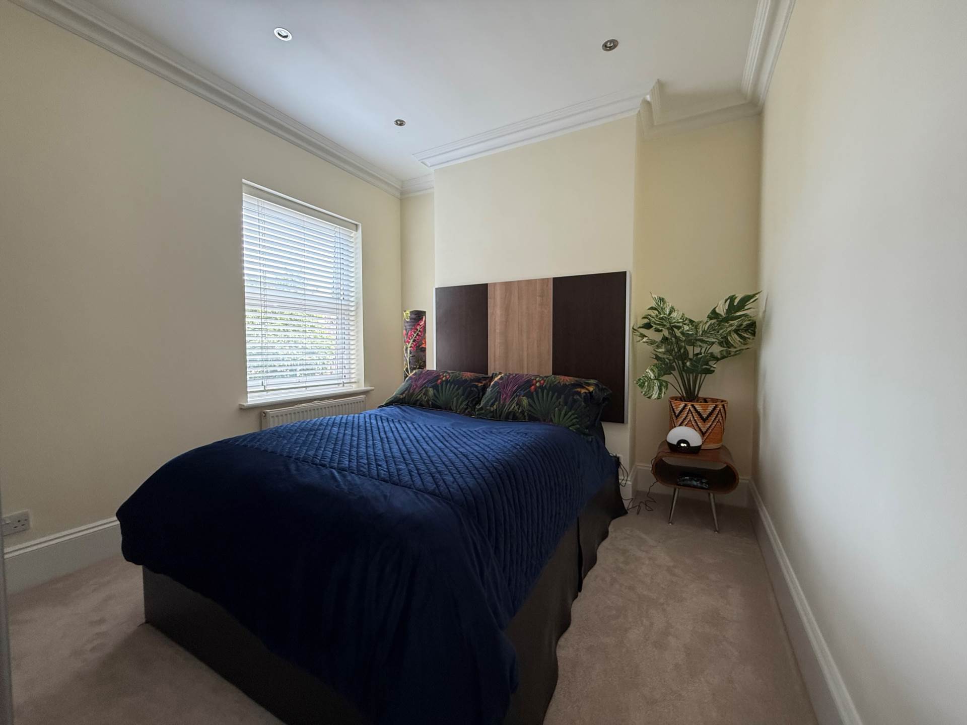 Park Crescent, Erith, Image 17