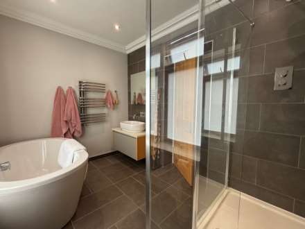 Park Crescent, Erith, Image 15