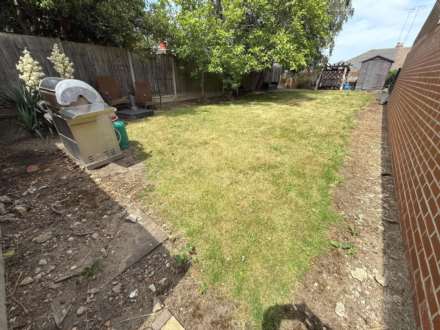 Park Crescent, Erith, Image 19