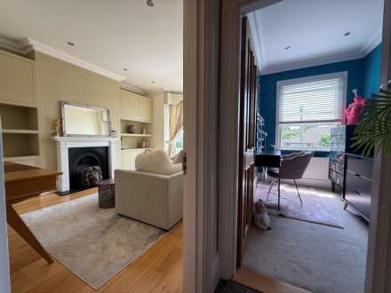 Park Crescent, Erith, Image 5
