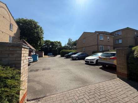 Shortlands Close, Belvedere  ** VIDEO & 3D FLOORPLAN AVAILABLE **, Image 7
