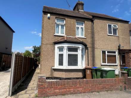 Rushdene, Abbey Wood  ** VIDEO & 3D FLOORPLAN AVAILABLE **