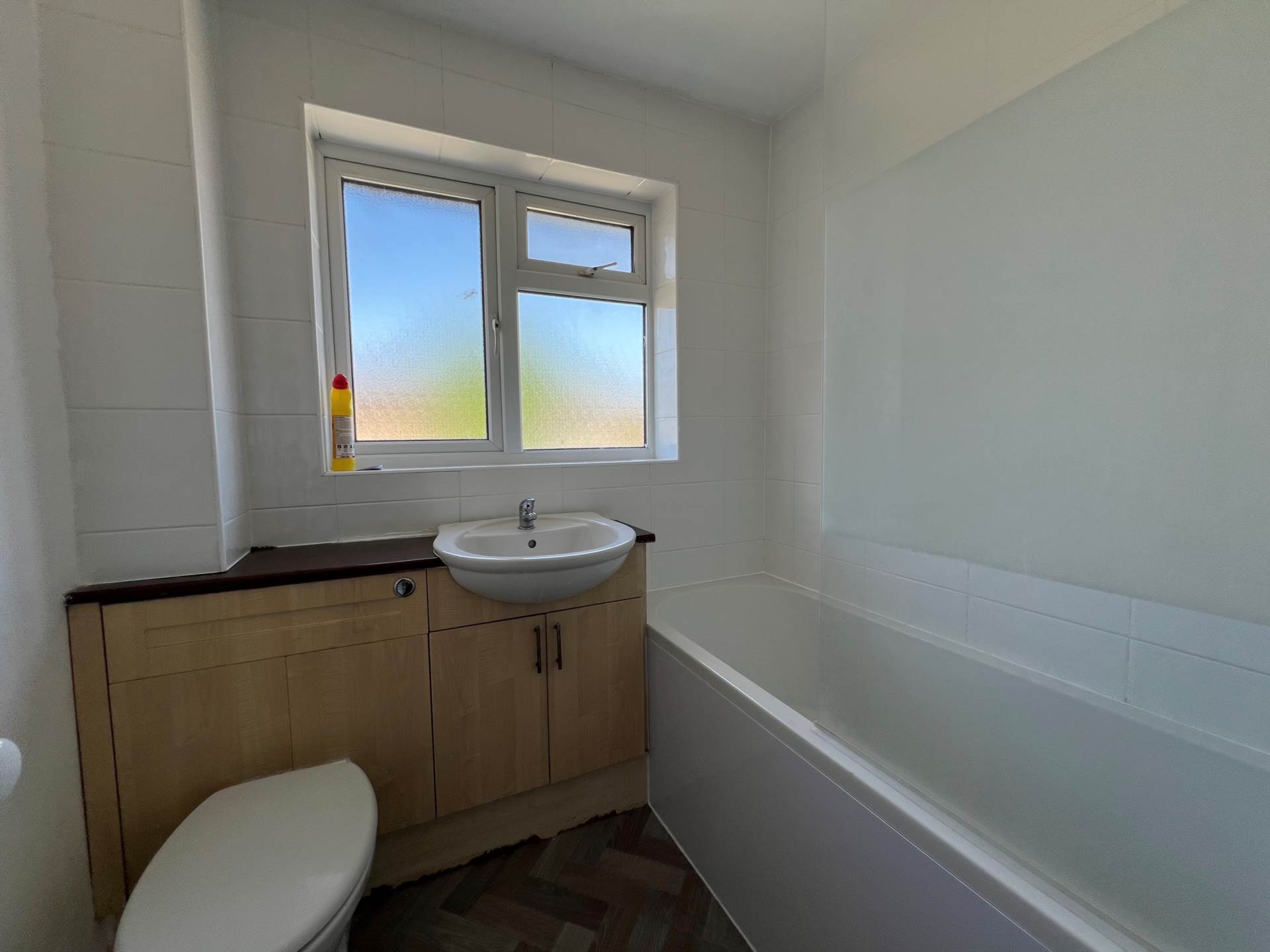 Holcote Close, Belvedere  ** VIDEO & 3D FLOORPLAN AVAILABLE **, Image 9