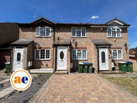 Holcote Close, Belvedere  ** VIDEO & 3D FLOORPLAN AVAILABLE **