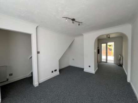 Holcote Close, Belvedere  ** VIDEO & 3D FLOORPLAN AVAILABLE **, Image 5