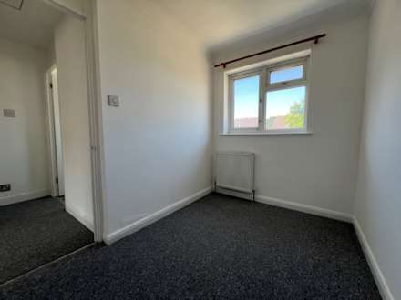Holcote Close, Belvedere  ** VIDEO & 3D FLOORPLAN AVAILABLE **, Image 8