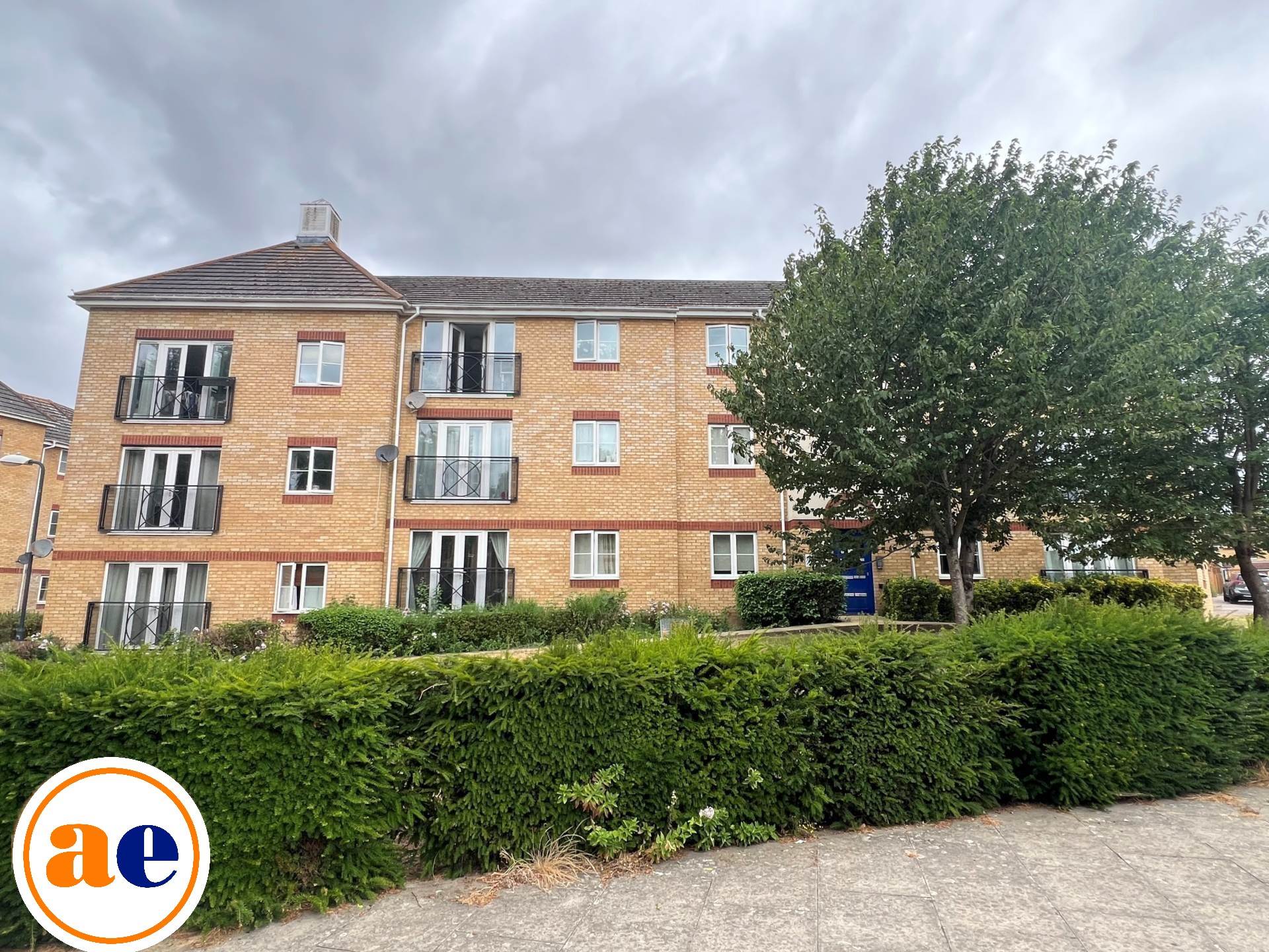 Foxglove Path, Thamesmead SE28 0LR  ** VIDEO & 3D FLOORPLAN AVAILABLE **, Image 1