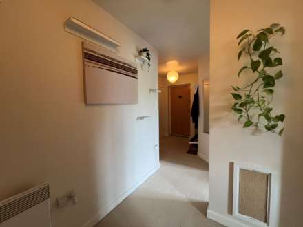 Foxglove Path, Thamesmead SE28 0LR  ** VIDEO & 3D FLOORPLAN AVAILABLE **, Image 10