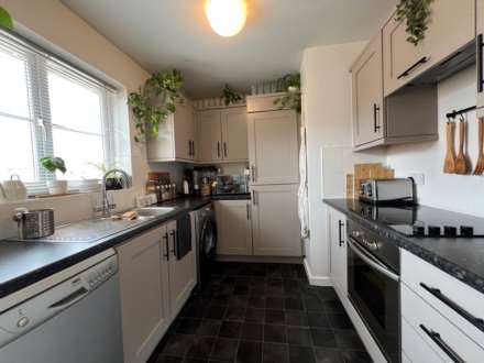 Foxglove Path, Thamesmead SE28 0LR  ** VIDEO & 3D FLOORPLAN AVAILABLE **, Image 4