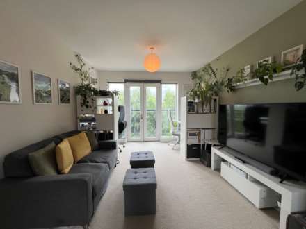 Foxglove Path, Thamesmead SE28 0LR  ** VIDEO & 3D FLOORPLAN AVAILABLE **, Image 5