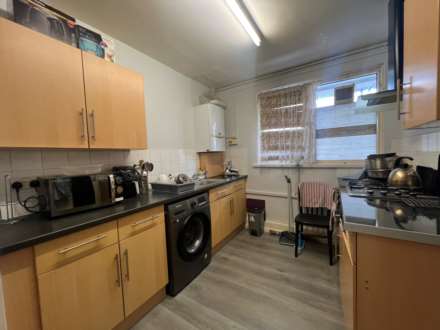 Sewell Road, London  ** 3D FLOORPLAN & VIDEO AVAILABLE **, Image 3