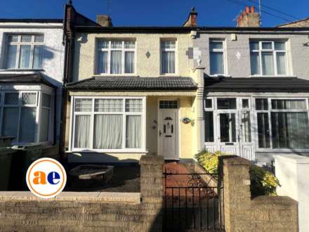 Howarth Road, London   ** VIDEO & 3D FLOORPLAN AVAILABLE **, Image 1