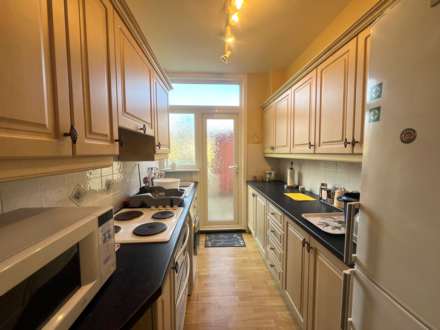 Howarth Road, London   ** VIDEO & 3D FLOORPLAN AVAILABLE **, Image 3