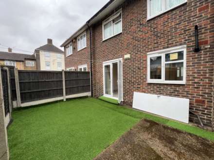 Throwley Close, London  SE2 9LB  ** VIDEO & 3D FLOORPLAN AVAILABLE **, Image 11