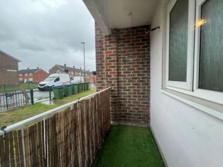 Throwley Close, London  SE2 9LB  ** VIDEO & 3D FLOORPLAN AVAILABLE **, Image 8