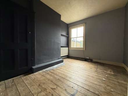 Wickham Lane, Abbey Wood  ** VIDEO & 3D FLOORPLAN AVAILABLE **, Image 9
