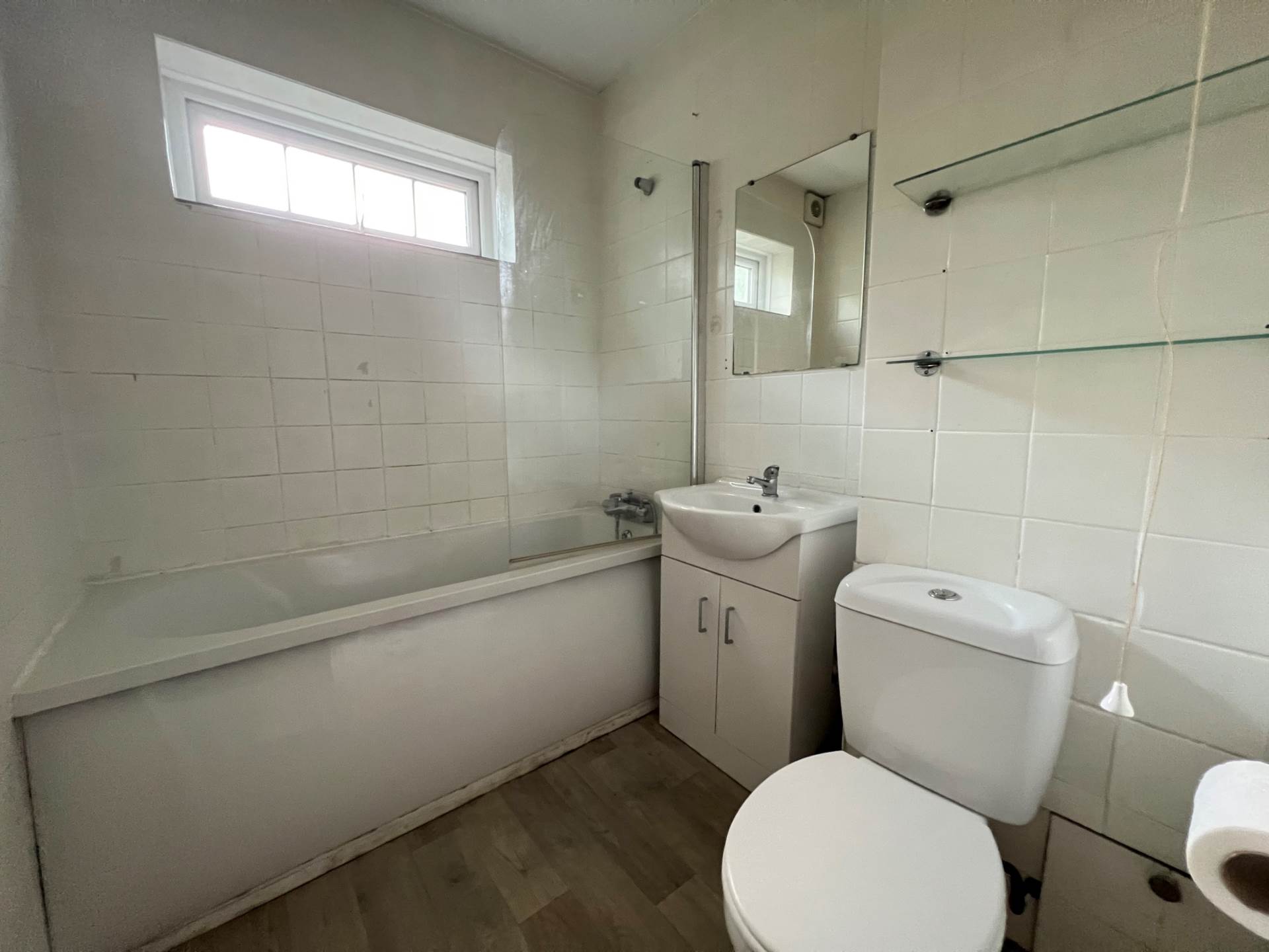 Manorside Close, London  ** VIDEO & 3D FLOORPLAN AVAILABLE **, Image 6