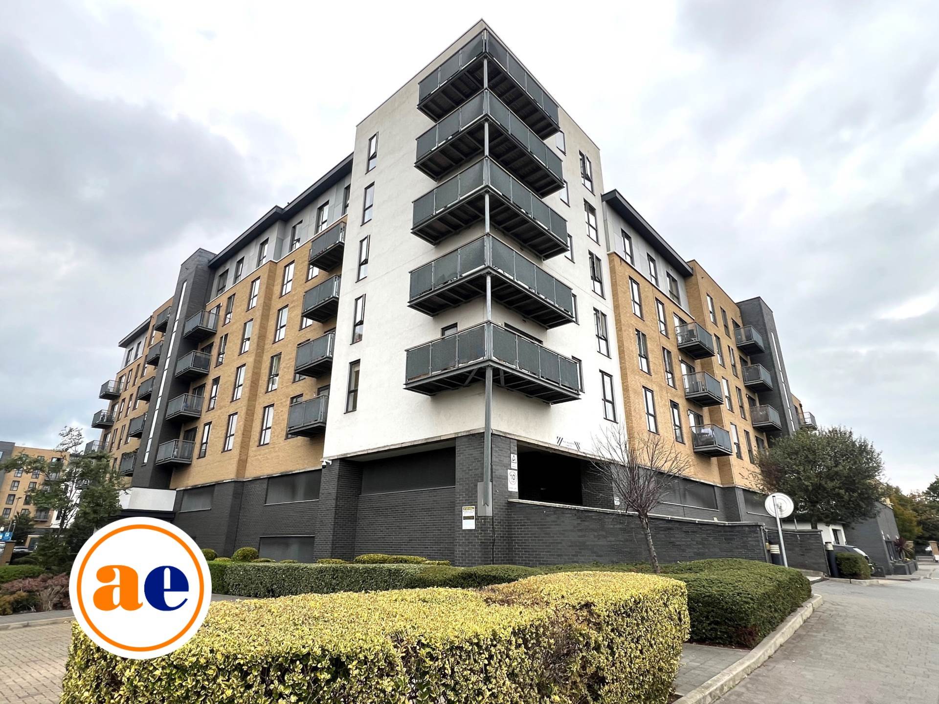 Moyle House, Little Brights Road DA17  ** VIDEO & 3D FLOORPLAN AVAILABLE **, Image 1