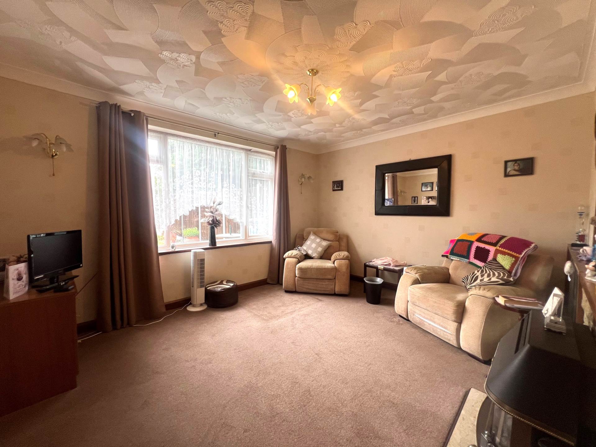 Peterstone Road, London  ** VIDEO & 3D FLOORPLAN AVAILABLE **, Image 5