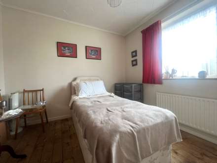 Peterstone Road, London  ** VIDEO & 3D FLOORPLAN AVAILABLE **, Image 10