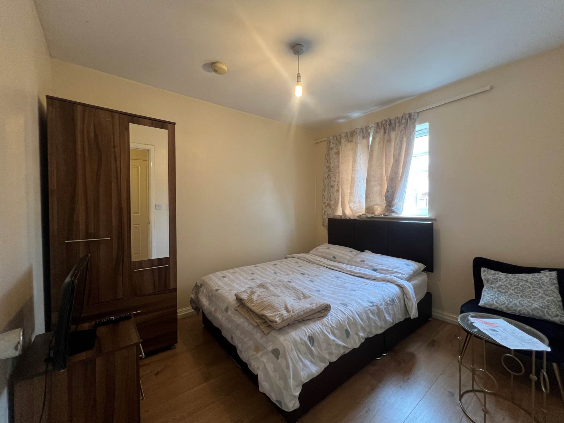 Greenhaven Drive, London  ** VIDEO & 3D FLOORPLAN AVAILABLE **, Image 9