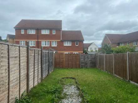 Greenhaven Drive, London  ** VIDEO & 3D FLOORPLAN AVAILABLE **, Image 15