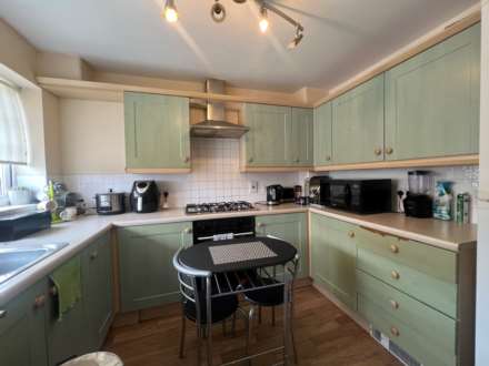 Greenhaven Drive, London  ** VIDEO & 3D FLOORPLAN AVAILABLE **, Image 3