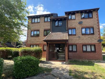 Cricketers Close Erith  ** VIDEO & 3D FLOORPLAN AVAILABLE **