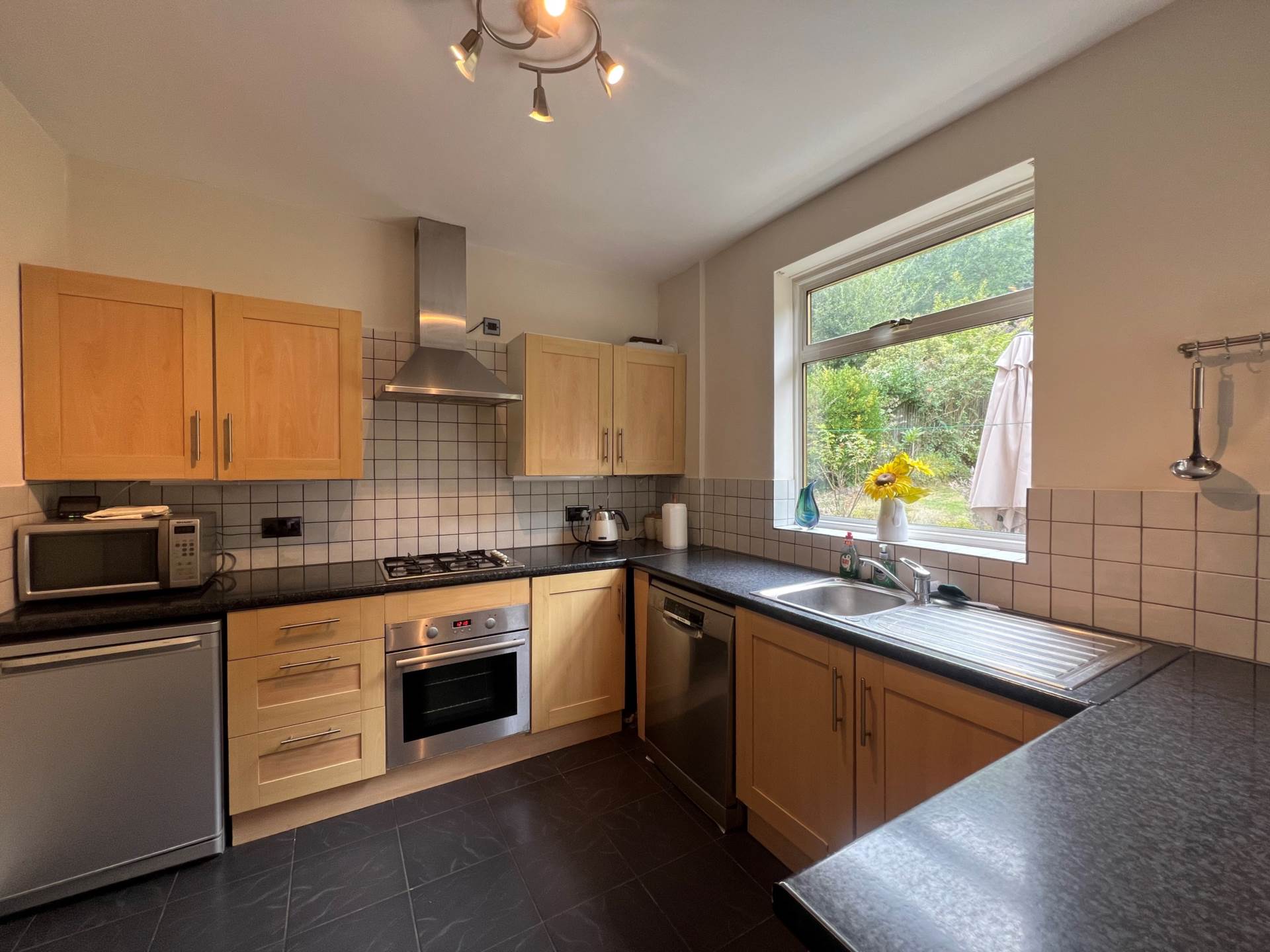 Woodland Way, London  ** VIDEO & 3D FLOORPLAN AVAILABLE **, Image 6