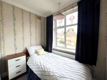 Woodland Way, London  ** VIDEO & 3D FLOORPLAN AVAILABLE **, Image 14