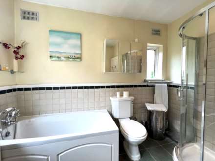Woodland Way, London  ** VIDEO & 3D FLOORPLAN AVAILABLE **, Image 15