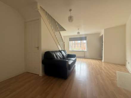 Pitfield Crescent, London  ** VIDEO & 3D FLOORPLAN AVAILABLE **, Image 3